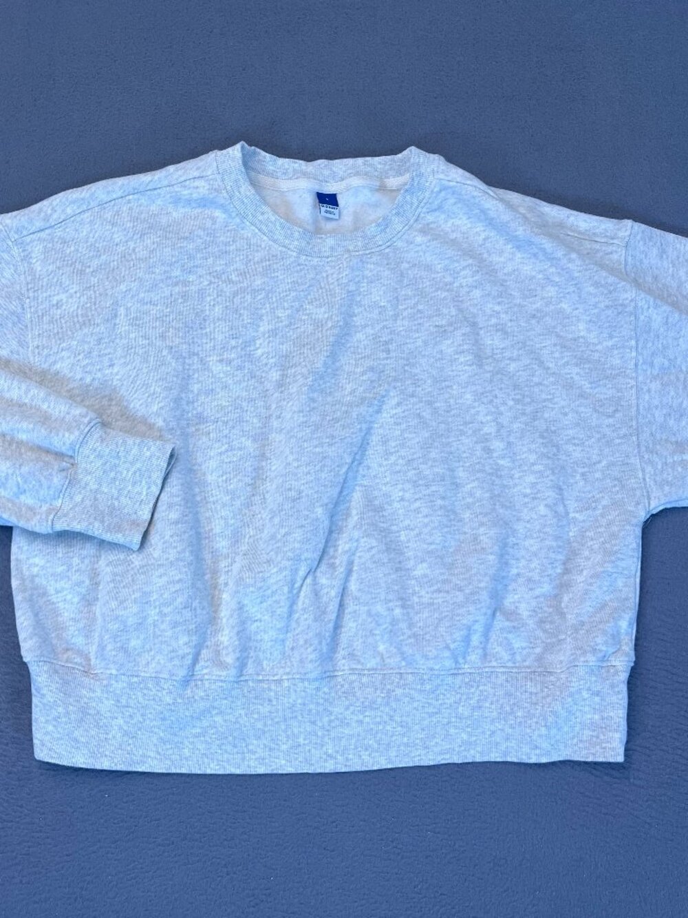 Old Navy Sweater Unisex Large Heather Gray Crewneck Knit Pullover Midweight Crop